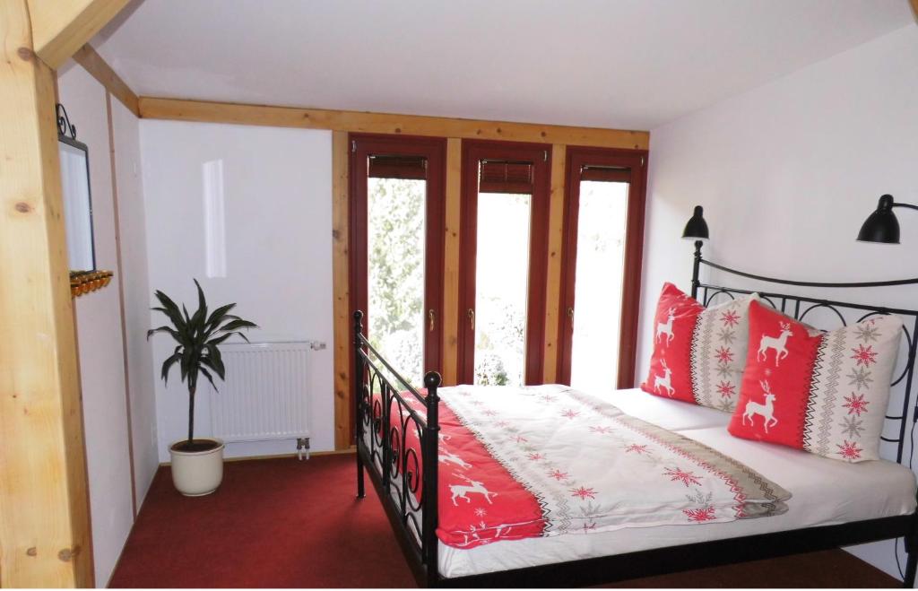 Ferienwohnung Kirchbergblick room 4
